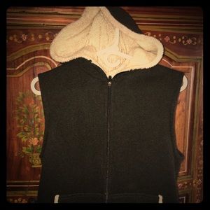 Kuhl Women’s Alpaca Fleece Hooded Vest Size Large